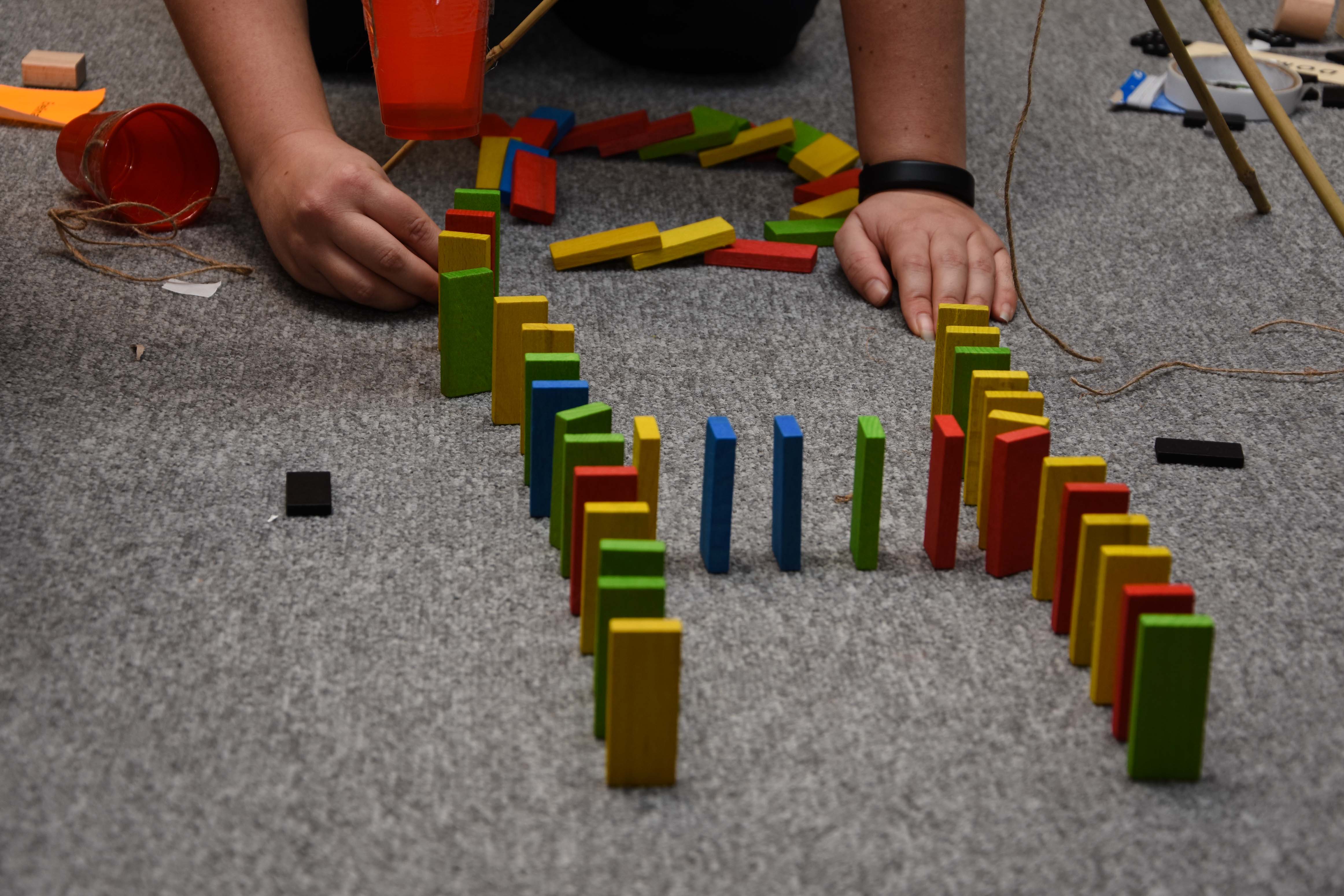 Creative team building programs | PARTY MANAGEMENT